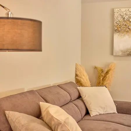فيلة Irene Luxury روذا